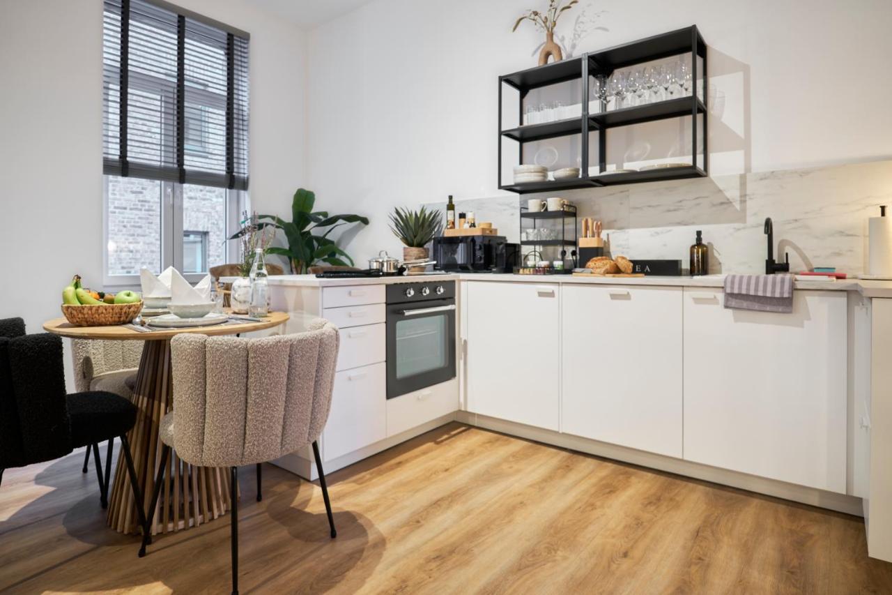 Park Avenue Apartments - Dom Mit Stil - Kueche - Parkplatz - Wlan - 65 Zoll Tv - Netflix Кёльн Экстерьер фото